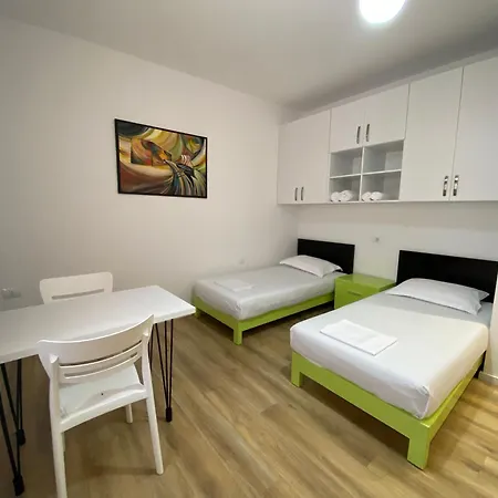 B&e Riviera * Vlorë